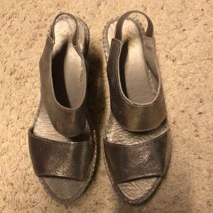 Andre Assous Zippy Pewter Wedges